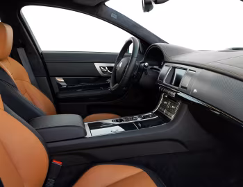 Interior Jaguar XFR '2009–11