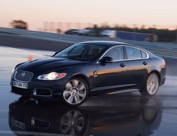 Jaguar XFR '2009–11