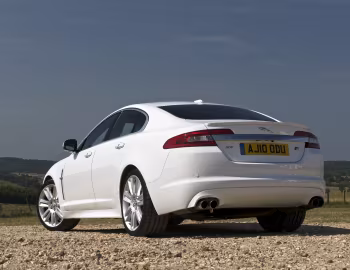 Jaguar XFR [UK-spec] '2009–11