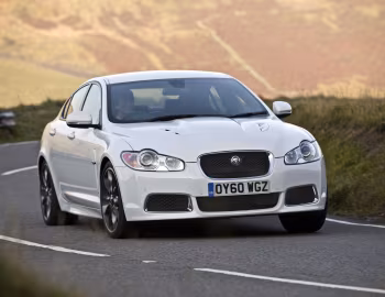 Jaguar XFR Black Pack [UK-spec] '2010–11