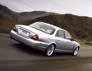 Jaguar XJ [UK-spec] (X358) '2007–09