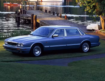 Jaguar XJ6 [UK-spec] (X300) '1994–97