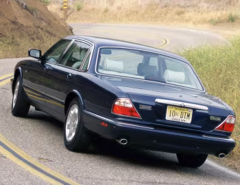1998–2003 Jaguar Vanden Plas [North America] (X300)
