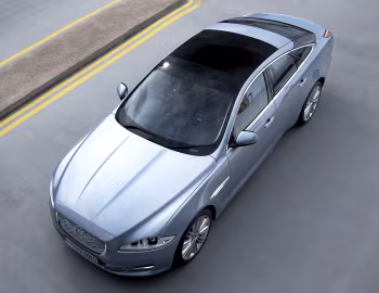 Jaguar XJ [UK-spec] (X351) '2009–15