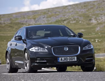 Jaguar XJ Supersport [UK-spec] (X351) '2009–15