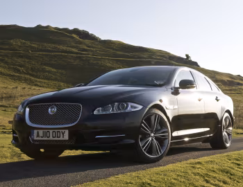 Jaguar XJ Supersport [UK-spec] (X351) '2009–15