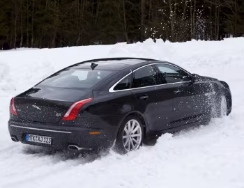 Jaguar XJ AWD [Worldwide] (X351) '2012–15