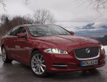 Jaguar XJ AWD [Worldwide] (X351) '2012–15