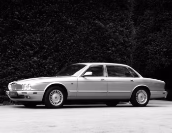 Jaguar XJ Executive (X300) '1994–97