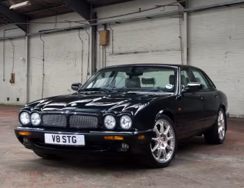 Jaguar XJR [UK-spec] (X308) '1997–2003