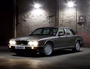 Jaguar XJR [UK-spec] (XJ40) '1988–94