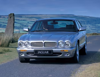 Jaguar XJR [UK-spec] (X308) '1997–2003