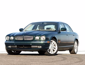 2004–07 Jaguar XJR [North America] (X350) '2003–07