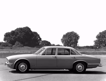 Jaguar XJ12 (Series II) '1973–79