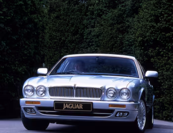 Jaguar XJ12 [UK-spec] (X305) '1994–97