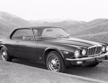 1975 Jaguar XJ12C [North America] (Series II)