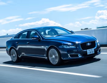Jaguar XJ50 [Japan] (X351) '2019