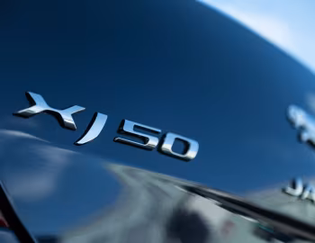 Jaguar XJ50 [Japan] (X351) '2019