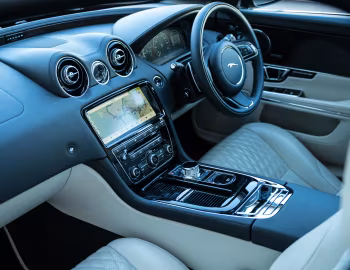 Interior Jaguar XJ50 [Japan] (X351) '2019