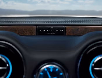 Interior Jaguar XJ50 LWB [Worldwide] (X351) '2018–19