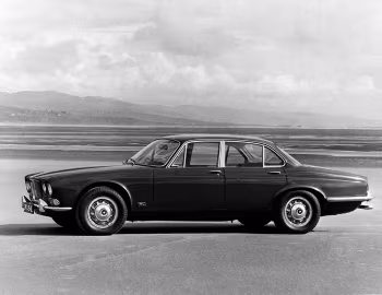 Jaguar XJ6 [UK-spec] (Series I) '09.1968–08.1973
