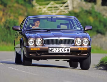 Jaguar XJ6 [UK-spec] (X300) '1994–97
