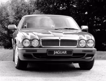 Jaguar XJ6 [Worldwide] (X300) '1994–97