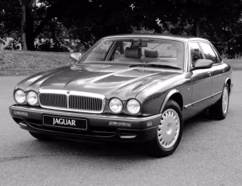 Jaguar XJ6 [Worldwide] (X300) '1994–97