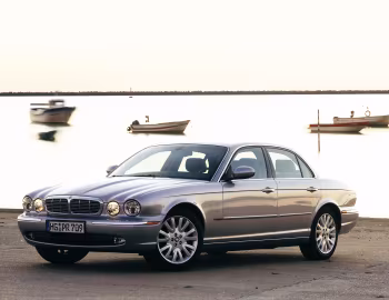 Jaguar XJ8 [Worldwide] (X350) '2003–07