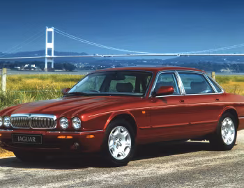 Jaguar XJ8 [UK-spec] (X300) '1997–2003