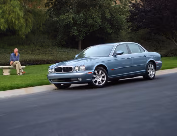2004–07 Jaguar XJ8 [North America] (X350) '2003–07