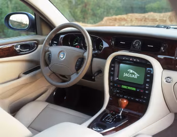Panel frontal Jaguar XJ8 [Worldwide] (X350) '2003–07