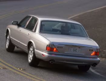 1998–2003 Jaguar XJ8 [North America] (X300)