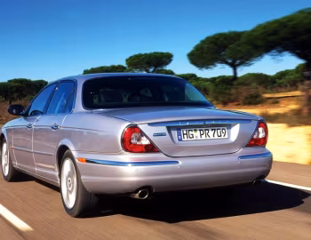 Jaguar XJ8 [Worldwide] (X350) '2003–07