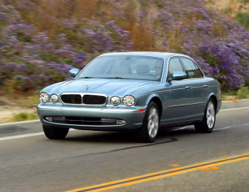 2004–07 Jaguar XJ8 [North America] (X350) '2003–07