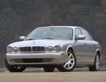 2005–07 Jaguar XJ8 LWB [North America] (X350) '2004–07