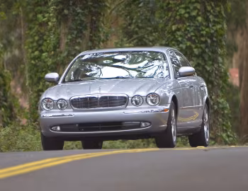 2005–07 Jaguar XJ8 LWB [North America] (X350) '2004–07