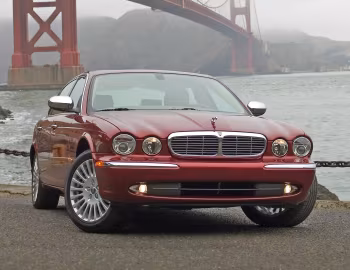 2004–07 Jaguar XJ8 Vanden Plas [North America] (X350) '2003–07