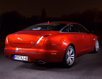 Jaguar XJ AWD [Worldwide] (X351) '2012–15