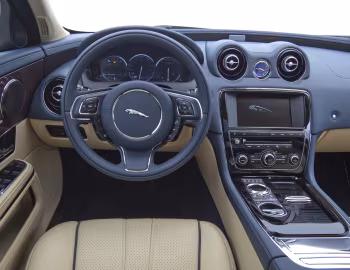Panel frontal Jaguar XJ Diamond Edition [Germany] (X351) '2012