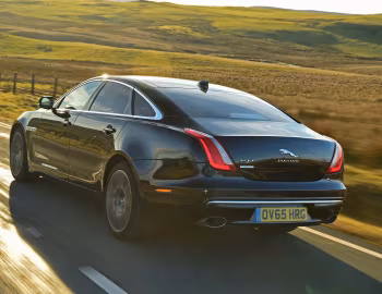 Jaguar XJ L Autobiography [UK-spec] (X351) '2015–19