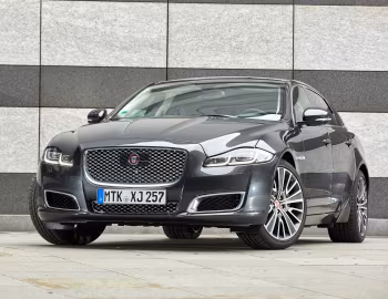 Jaguar XJ L Autobiography [Worldwide] (X351) '2015–19