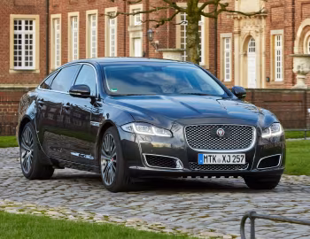 Jaguar XJ L Autobiography [Worldwide] (X351) '2015–19