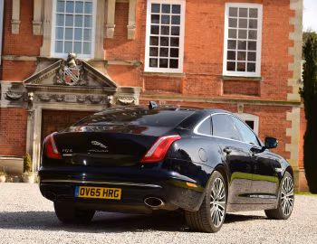 Jaguar XJ L Autobiography [UK-spec] (X351) '2015–19
