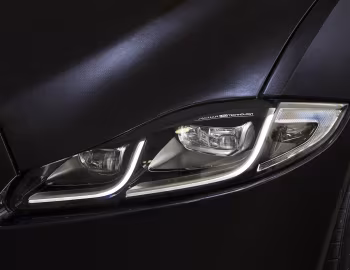 Jaguar XJ L Autobiography [UK-spec] (X351) '2015–19