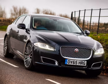 Jaguar XJ L Autobiography [UK-spec] (X351) '2015–19