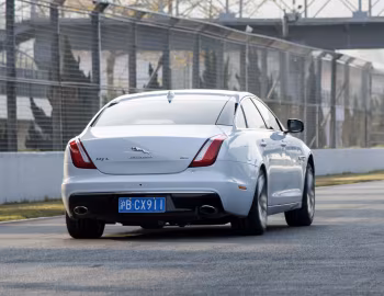 Jaguar XJ L Portfolio [Worldwide] (X351) '2015–19