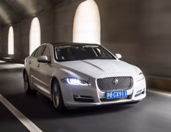Jaguar XJ L Portfolio [Worldwide] (X351) '2015–19
