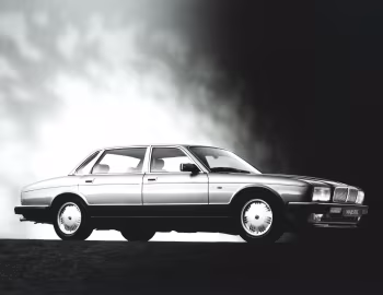 Jaguar XJ Majestic [UK-spec] (XJ40) '1989–90