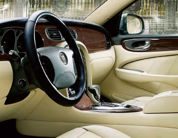 Interior Jaguar XJ Portfolio (X358) '2008